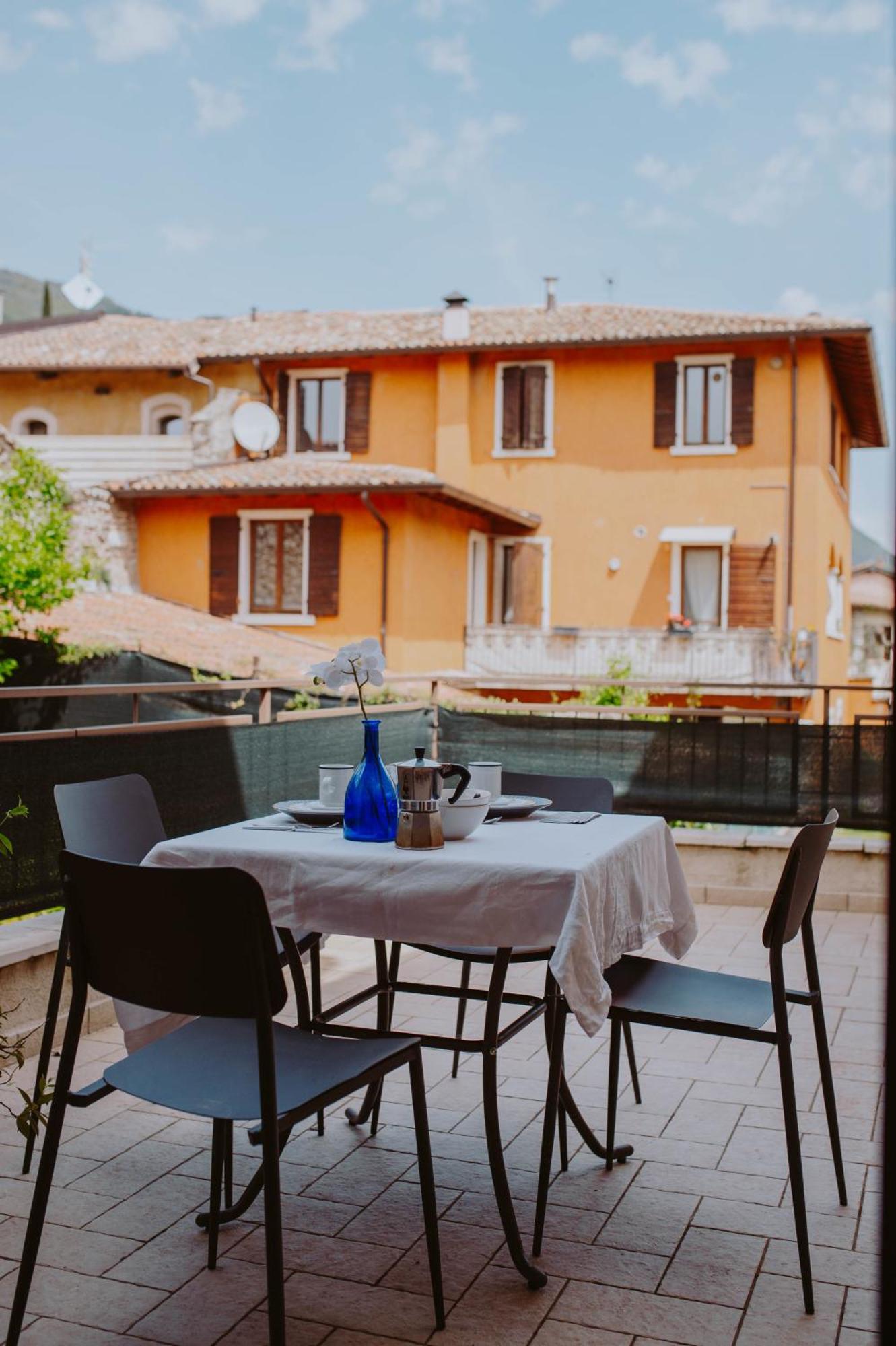Campolivo Apartman Gargnano Kültér fotó