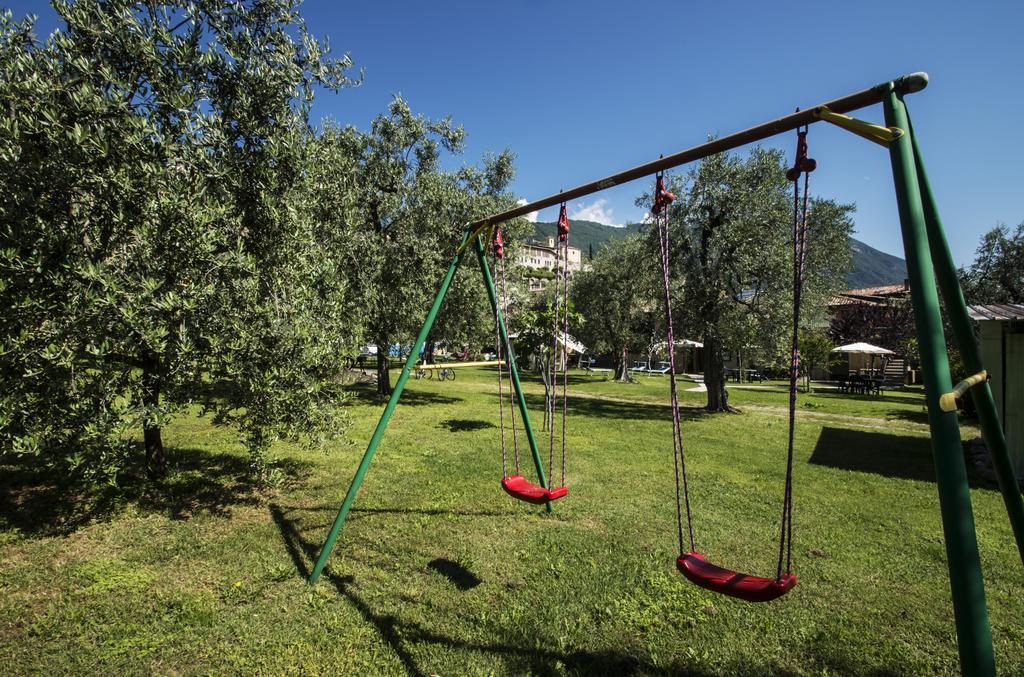 Campolivo Apartman Gargnano Kültér fotó